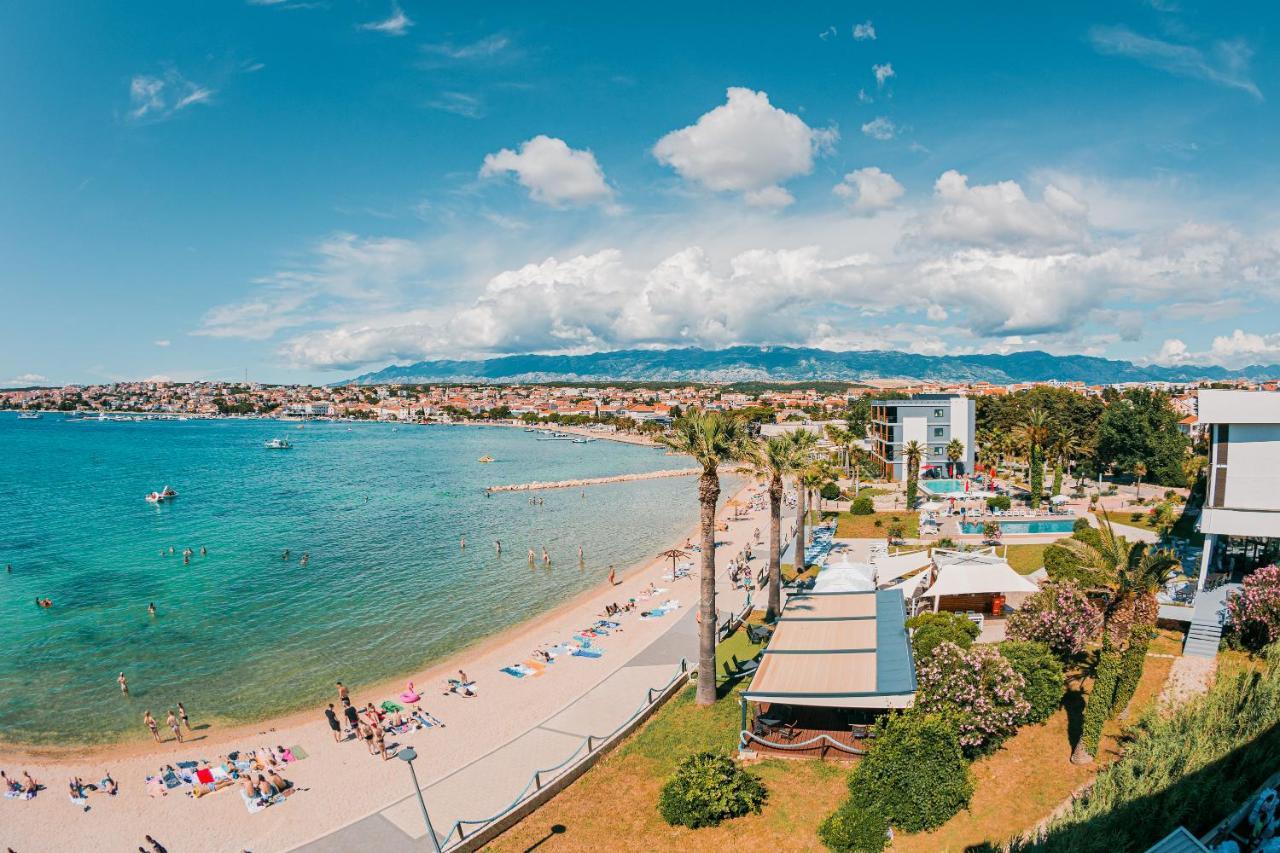 Kaneo Beach Hotel Новалья Экстерьер фото